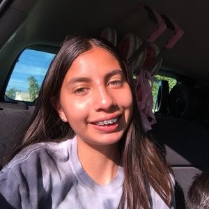 Meet your Posher, Ariana